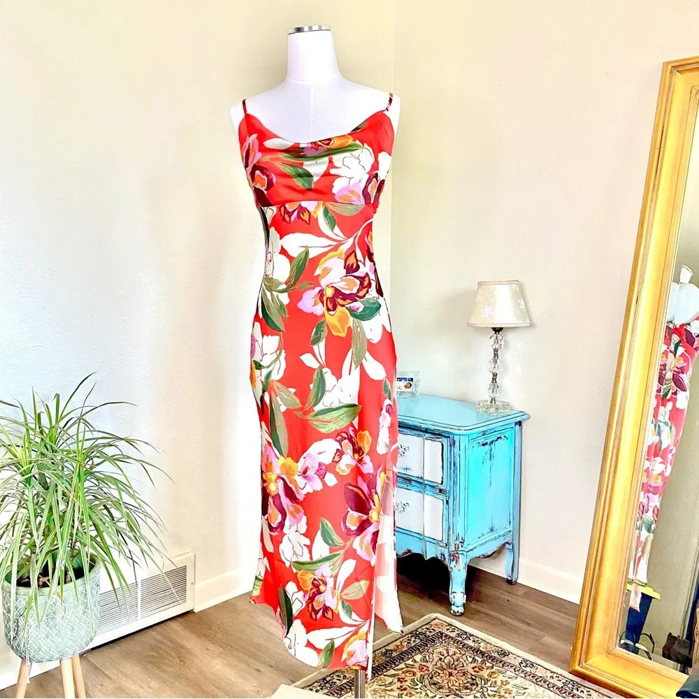 NWT Adelyn Rae Faith Floral Front Slip Dress, Tropical, Red, Small - Picture 3 of 7